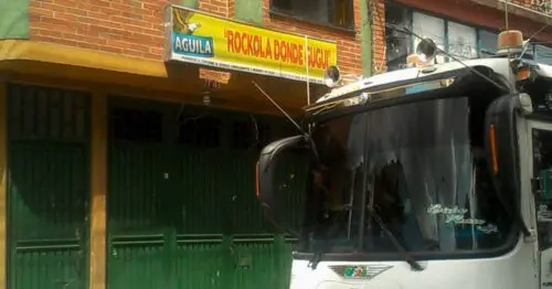 ROCKOLA DONDE GUGUI ROCKOLA DONDE GUGUI